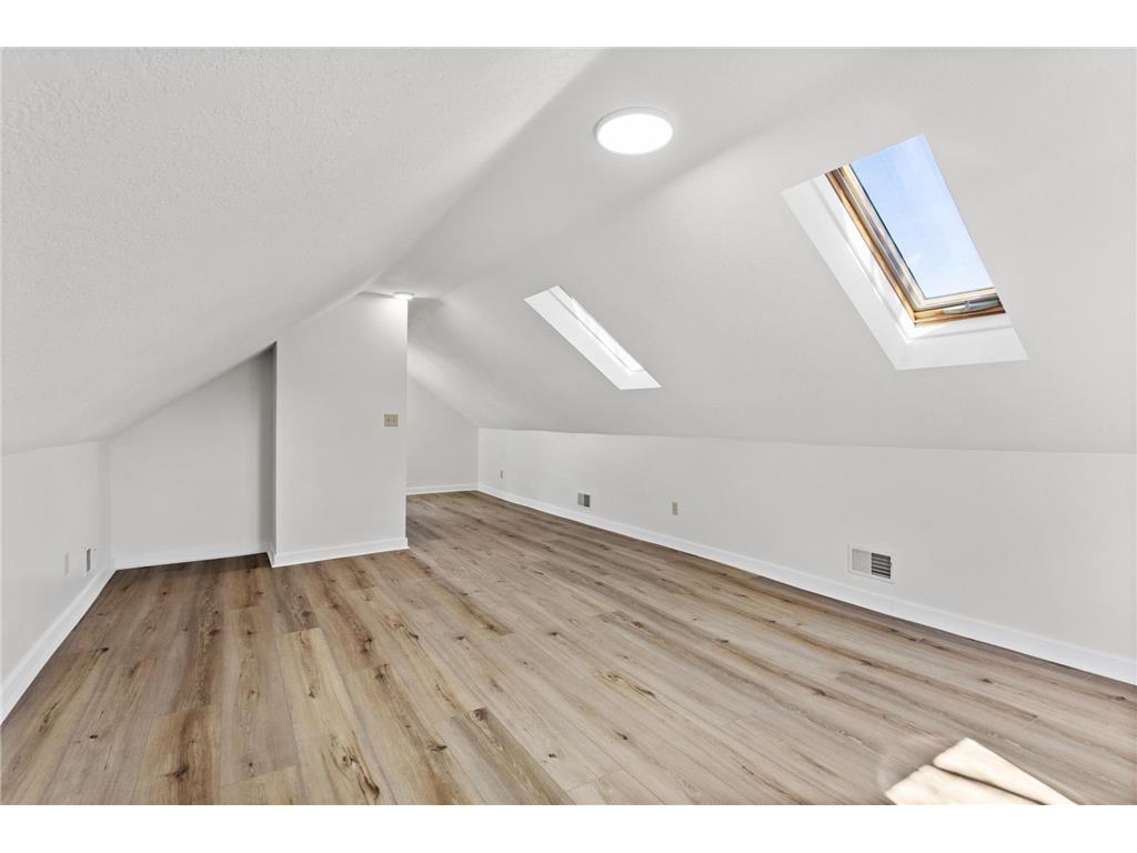 2805 W 76th Street Richfield MN 55423 7036352 image32