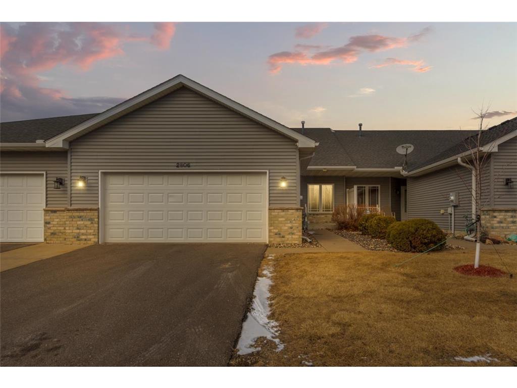 2806 Village Drive Faribault MN 55021 6659925 image1