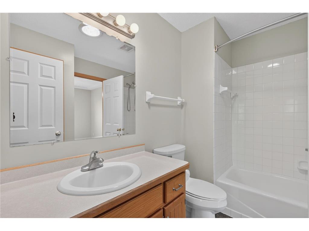 28064 Crane Street Isanti MN 55040 7084875 image24