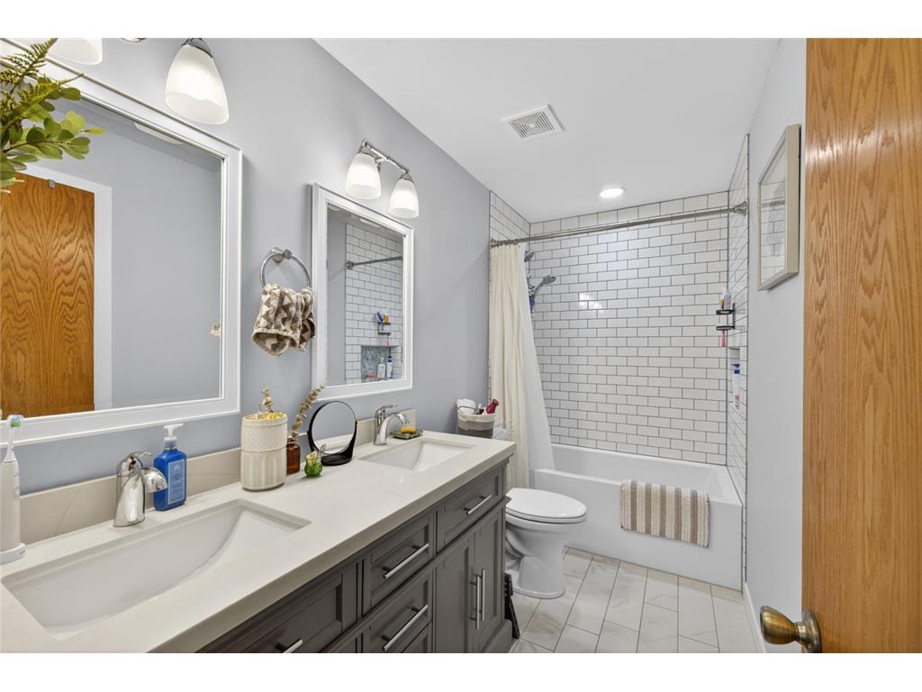 2807 25th Street NW Rochester MN 55901 7052801 image20