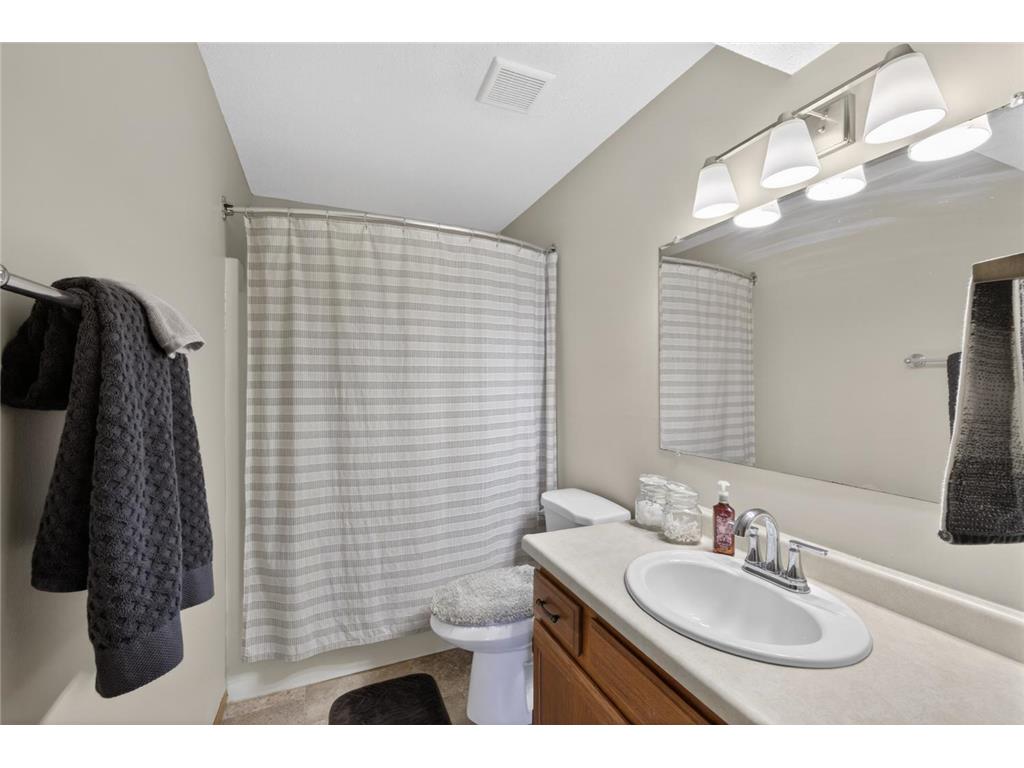 2807 25th Street NW Rochester MN 55901 7052801 image26