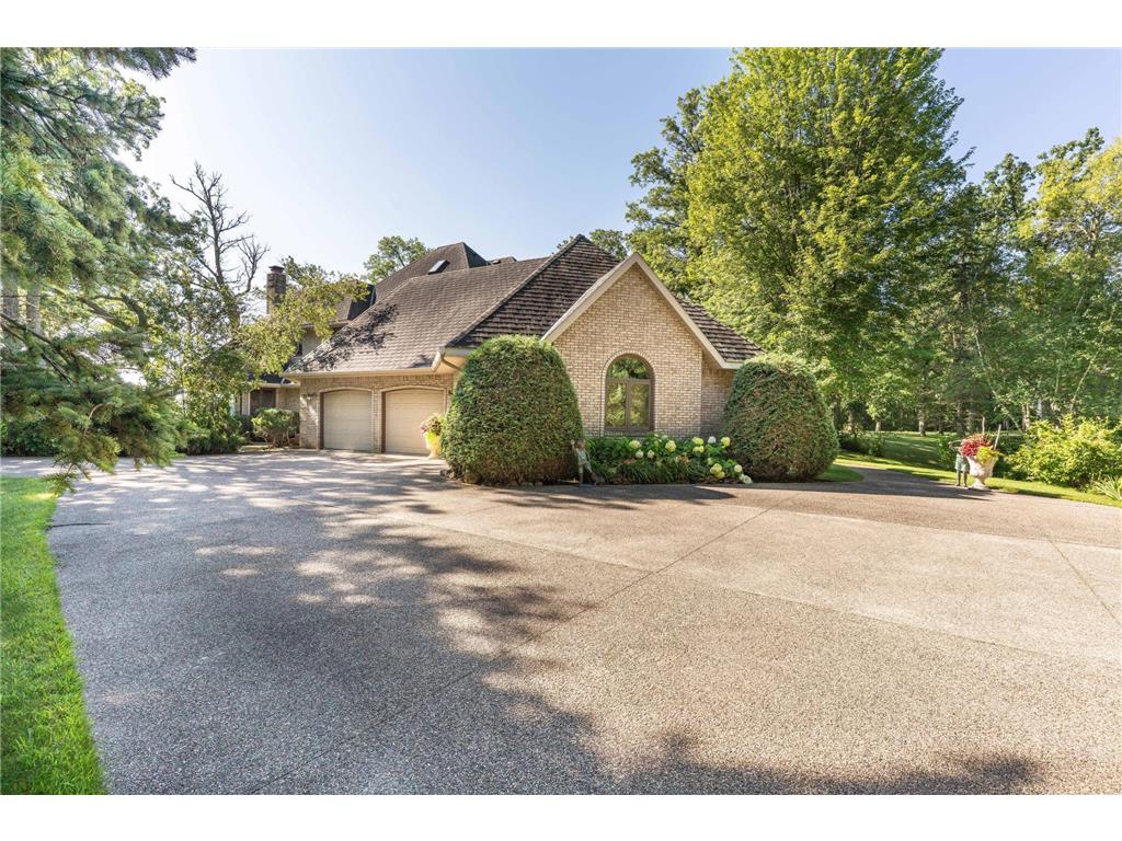 2807 Government Point Road NE Alexandria MN 56308 - Le Homme Dieu 6768925 image7