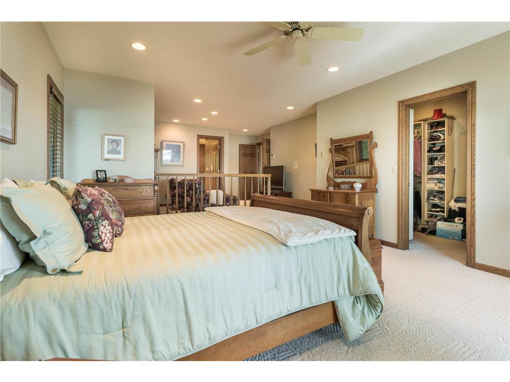2807 Government Point Road NE Alexandria MN 56308 - Le Homme Dieu 7047405 image48