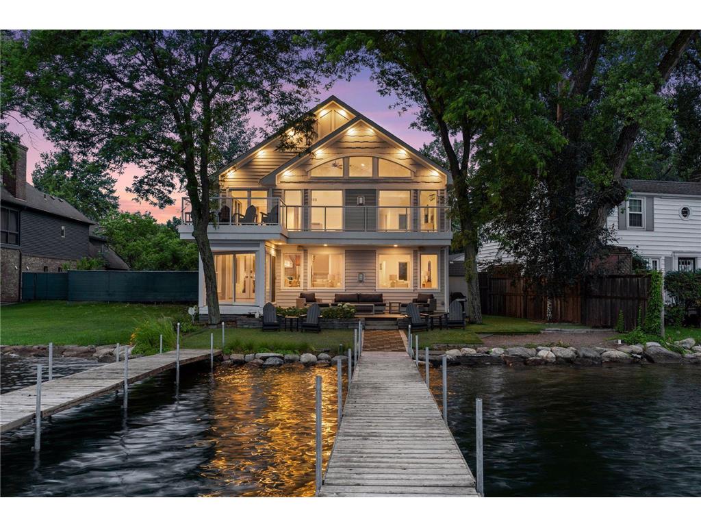 2807 McKenzie Point Road Minnetonka MN 55391 - Lake Minnetonka 7072418 image1