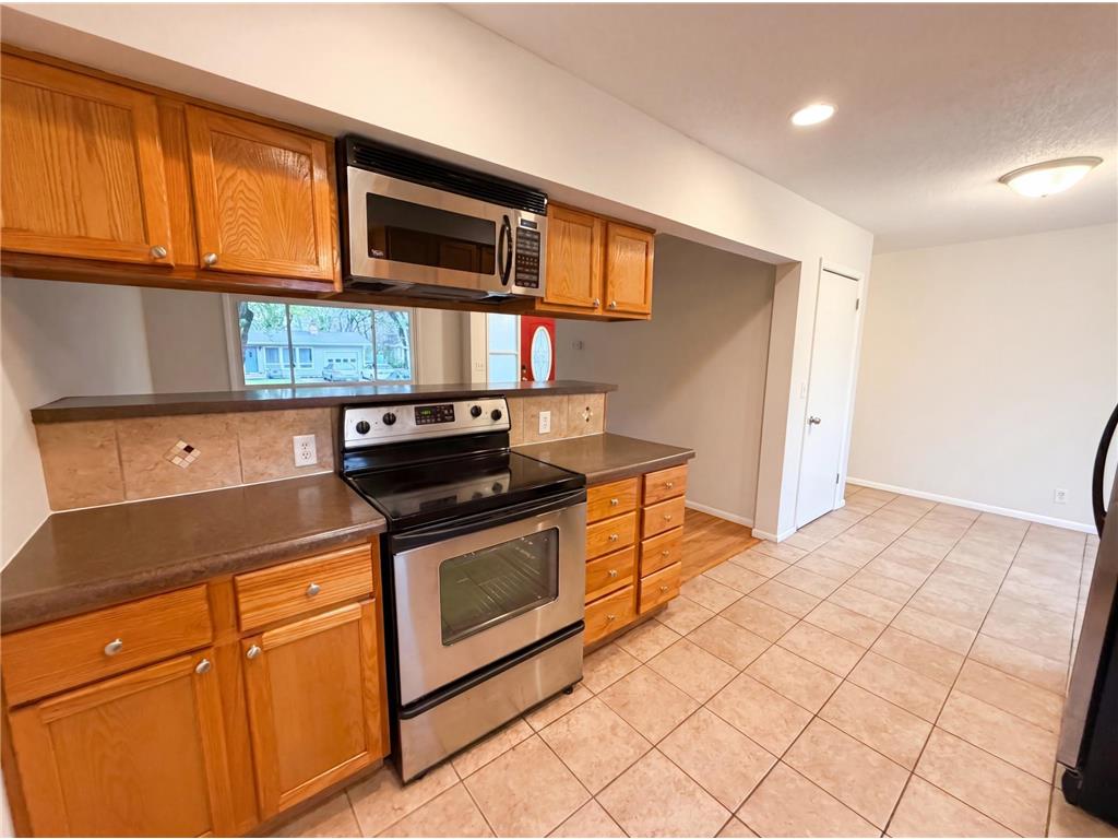 2807 Ohenry Road Brooklyn Center MN 55430 7062929 image7
