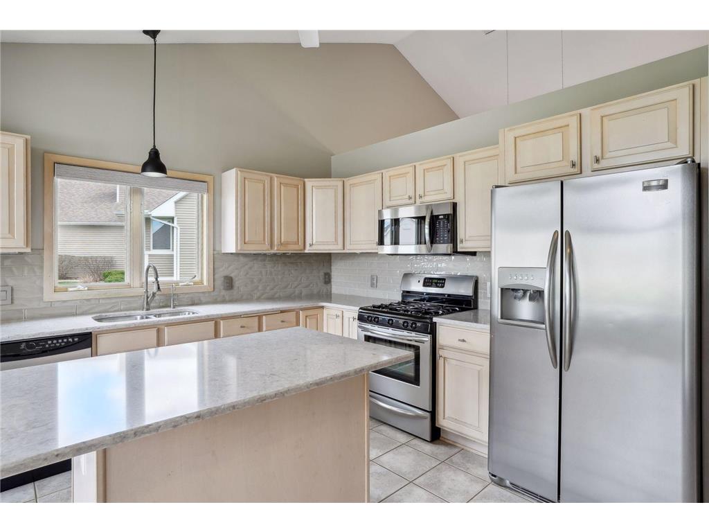 2807 Wilds Lane NW Prior Lake MN 55372 6521553 image1