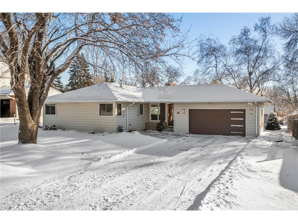 2808 34th Avenue NE Saint Anthony MN 55418 7001046 image1