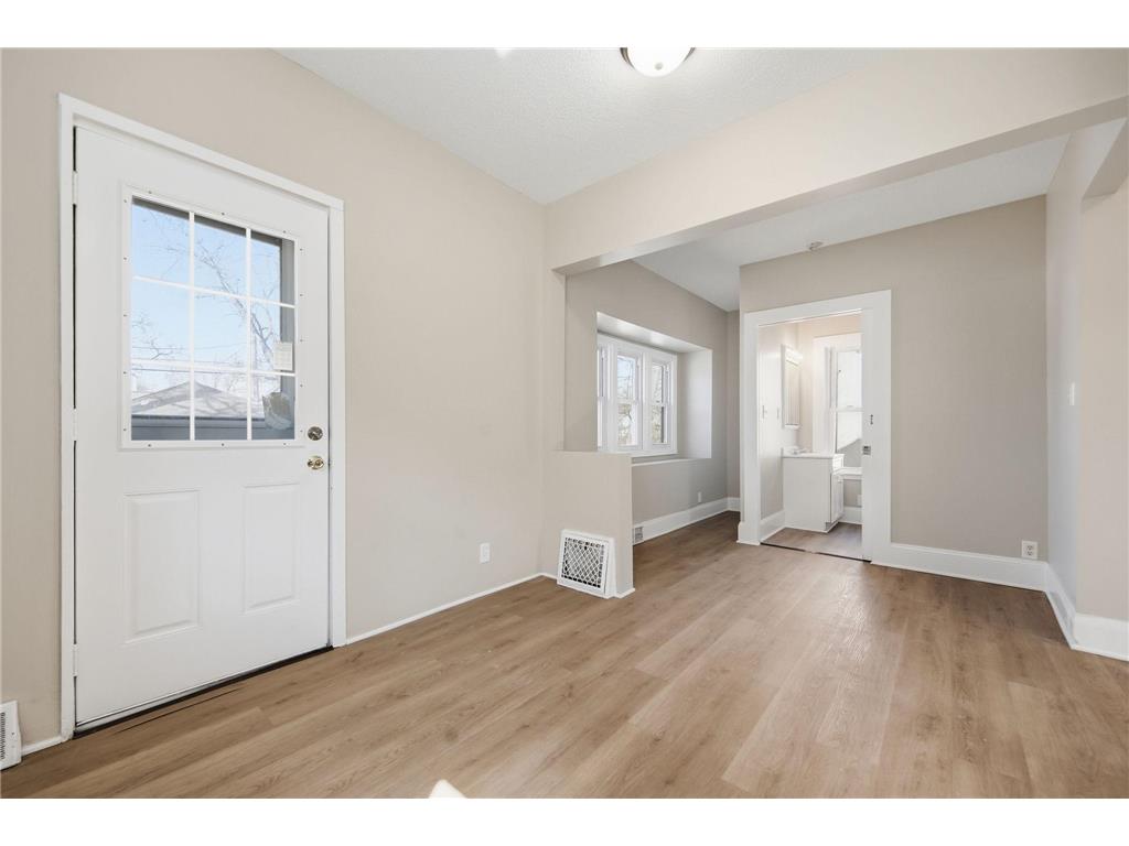 2808 40th Avenue S Minneapolis MN 55406 7042610 image25