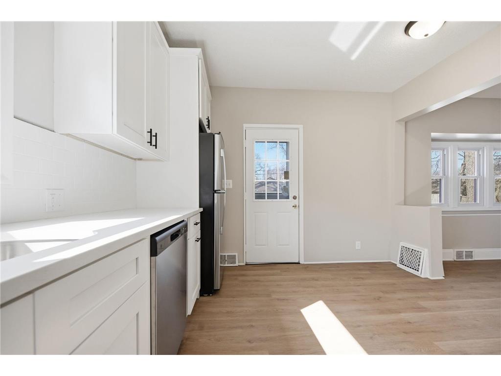 2808 40th Avenue S Minneapolis MN 55406 7042610 image32