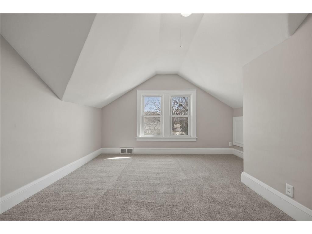 2808 40th Avenue S Minneapolis MN 55406 7042610 image36