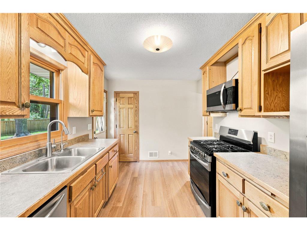 2808 Laport Drive Mounds View MN 55112 7095296 image16