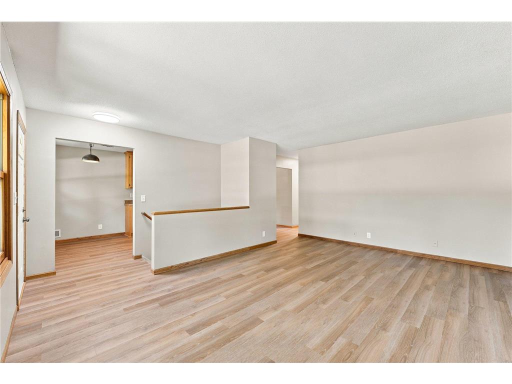 2808 Laport Drive Mounds View MN 55112 7095296 image19