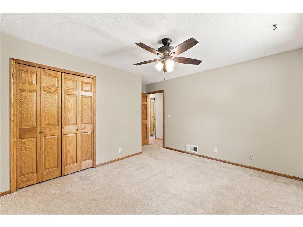 2808 Laport Drive Mounds View MN 55112 7095296 image26