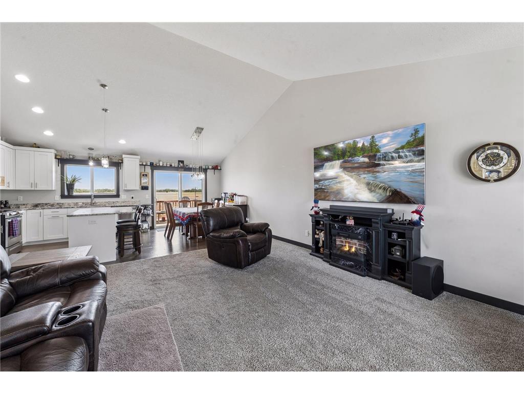 2809 213th St Farmington MN 55024 7078963 image3