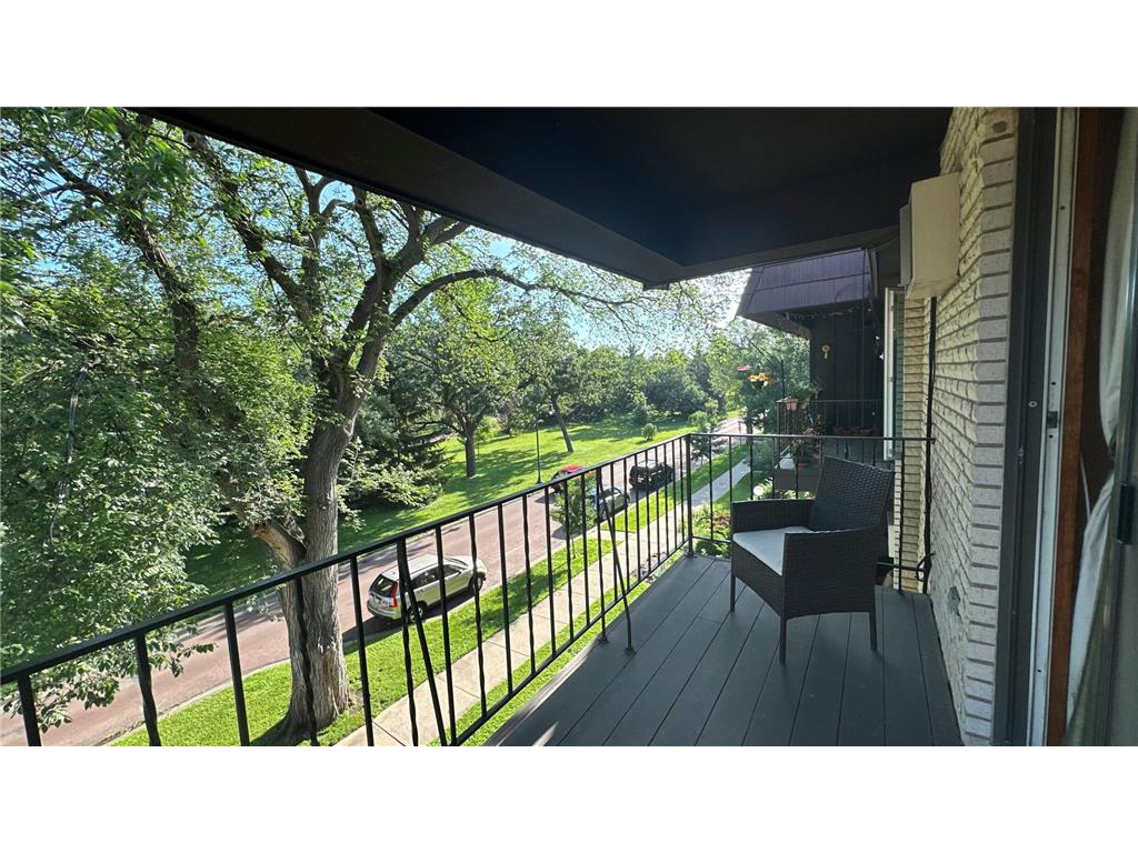 2809 E Minnehaha Parkway #304 Minneapolis MN 55417 7079304 image20