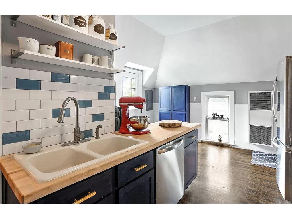 2809 Garfield Avenue Minneapolis MN 55408 7069096 image21