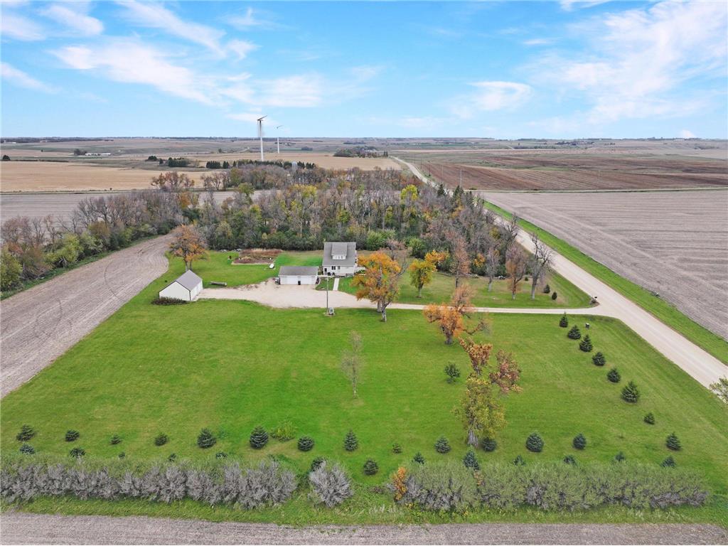 281 20th Avenue Edgerton MN 56128 6802450 image1