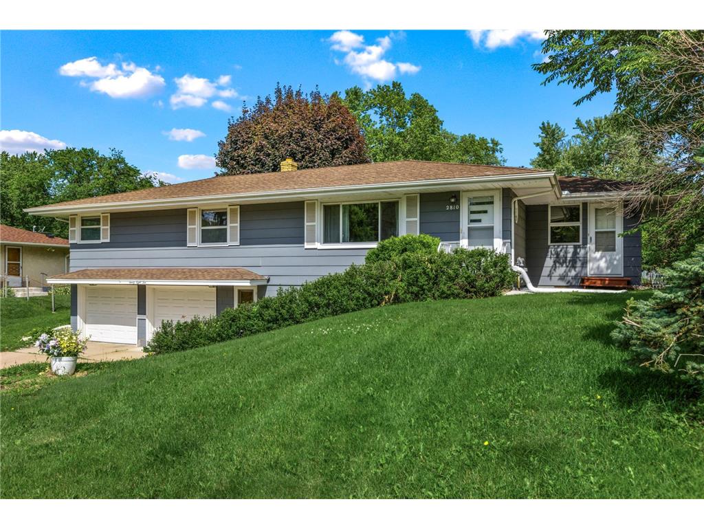 2810 Western Avenue N Roseville MN 55113 6745086 image1