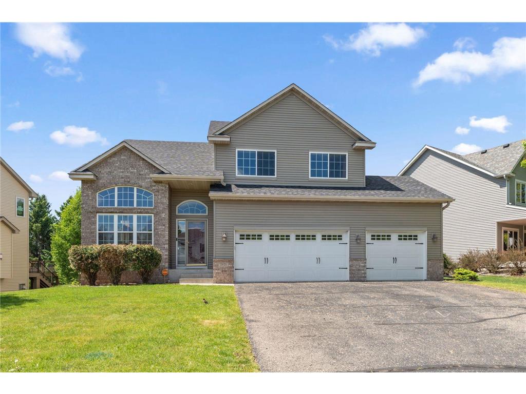 2810 White Eagle Drive Woodbury MN 55129 7076906 image1