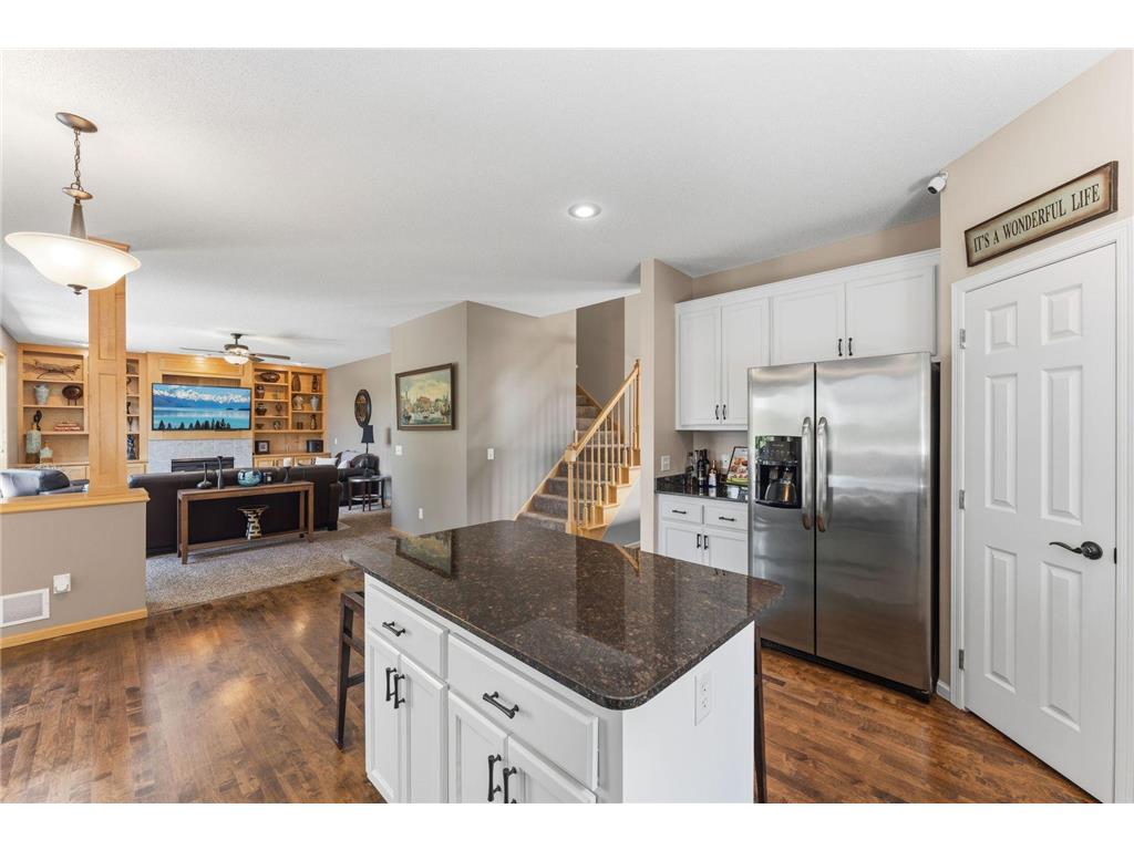 2810 White Eagle Drive Woodbury MN 55129 7076906 image11