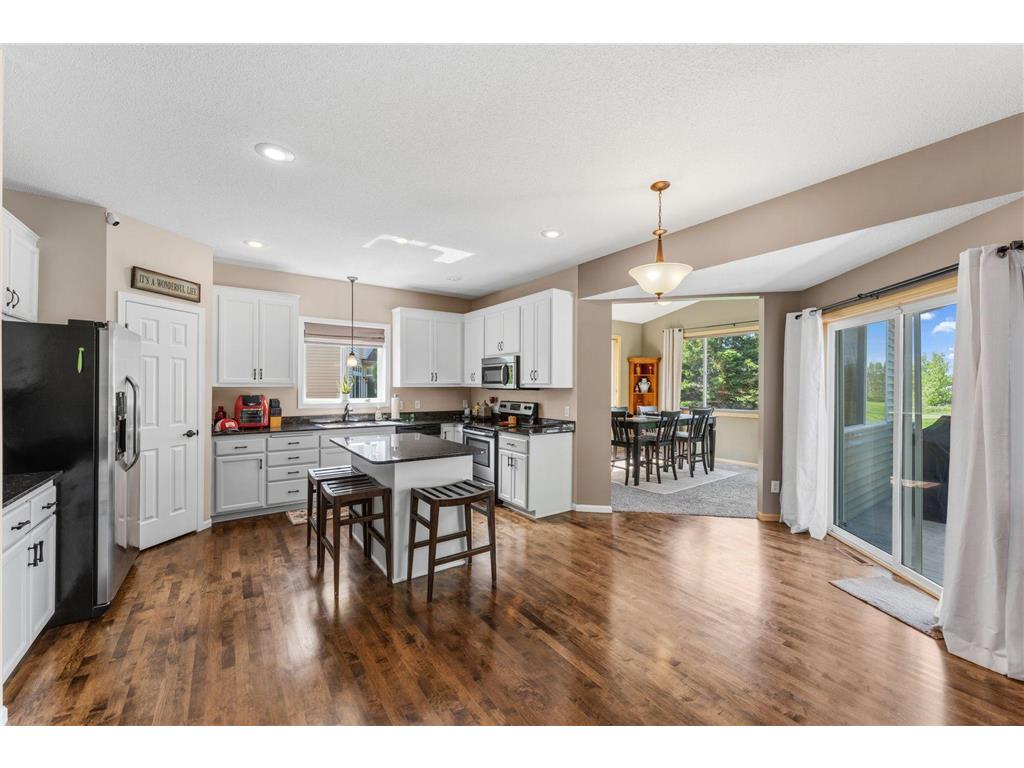2810 White Eagle Drive Woodbury MN 55129 7076906 image14