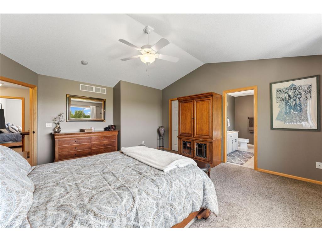 2810 White Eagle Drive Woodbury MN 55129 7076906 image26