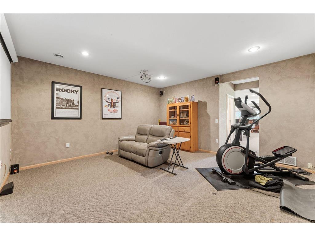 2810 White Eagle Drive Woodbury MN 55129 7076906 image44