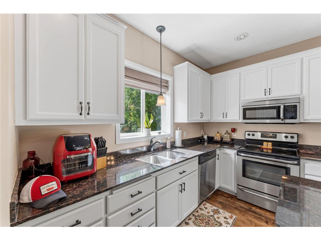 2810 White Eagle Drive Woodbury MN 55129 7076906 image9