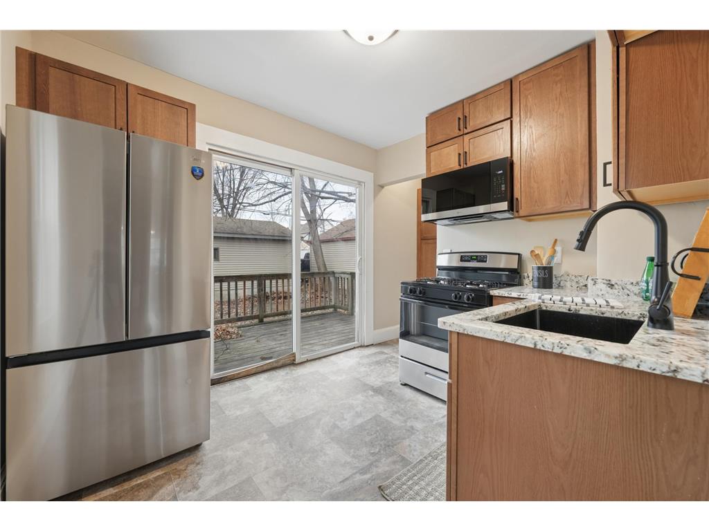 2811 Dupont Avenue N Minneapolis MN 55411 7043083 image11