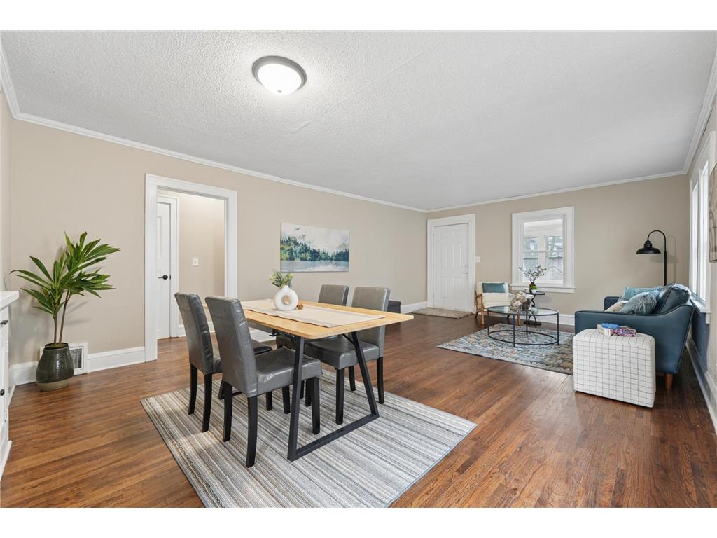 2811 Dupont Avenue N Minneapolis MN 55411 7043083 image8