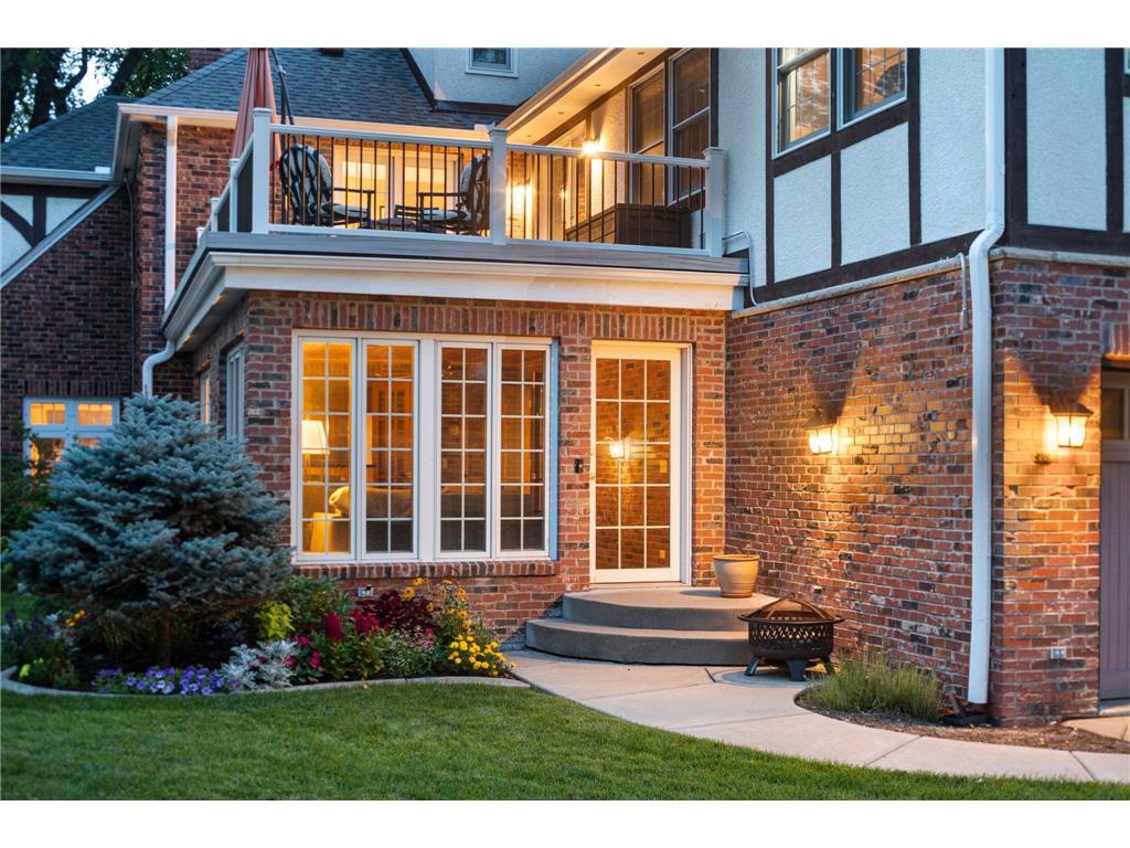 401 Olympic Boulevard (Los Angeles) Stock Photos, High-Res Pictures ...