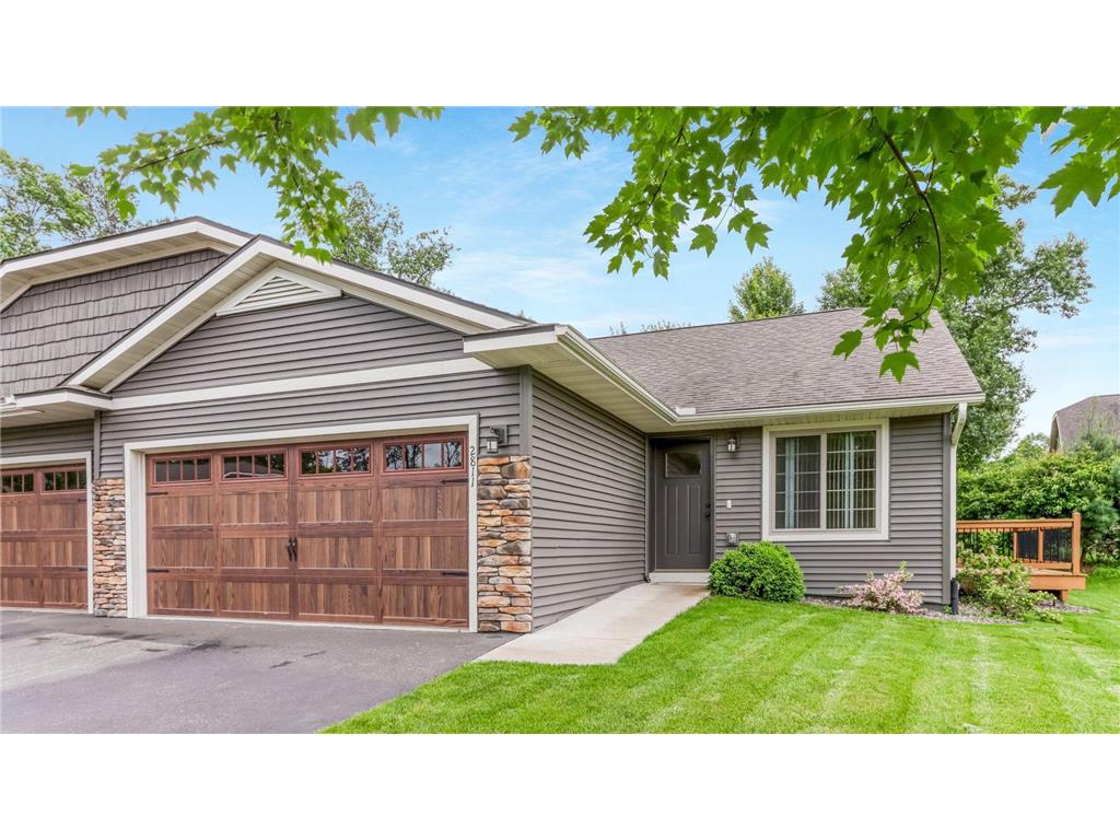 2811 Swallowtail Court Altoona WI 54720 6734520 image1