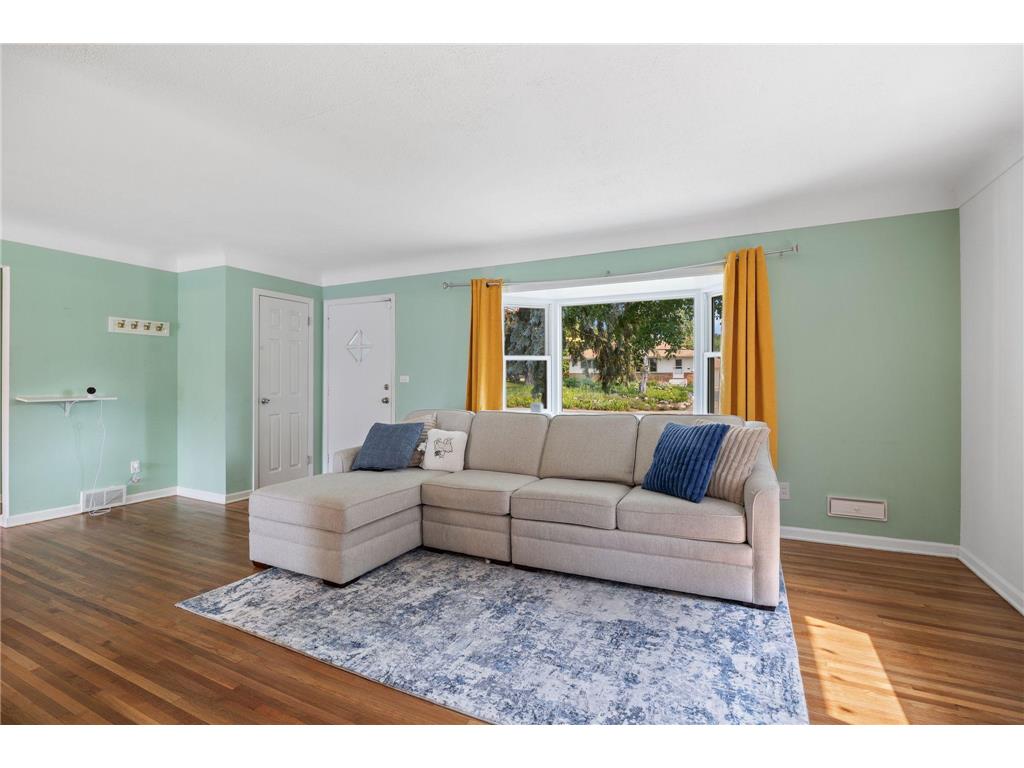 2812 30th Avenue NE Saint Anthony MN 55418 7096707 image14