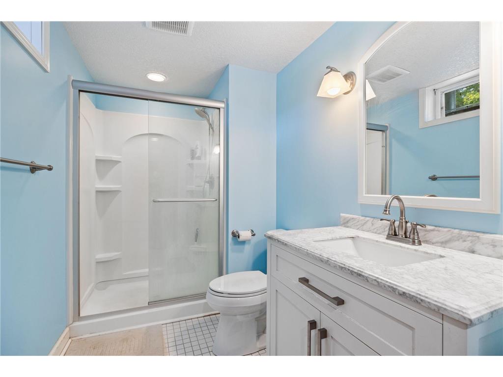 2812 30th Avenue NE Saint Anthony MN 55418 7096707 image21