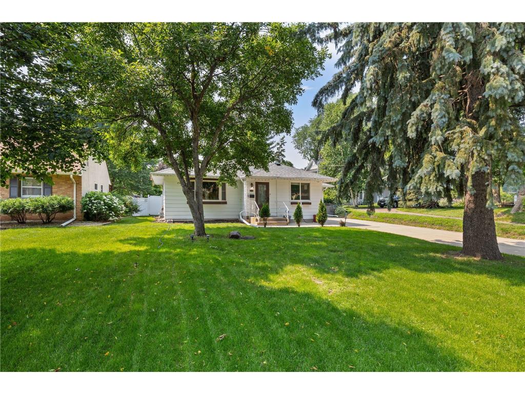 2812 30th Avenue NE Saint Anthony MN 55418 7096707 image3