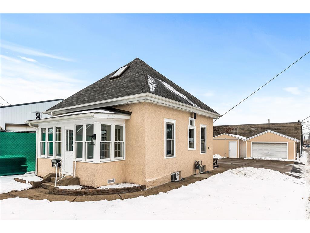 2812 E 33rd Street Minneapolis MN 55406 6642824 image1