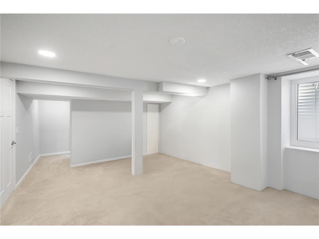 2812 W 71 1/2 Street Richfield MN 55423 7049430 image19