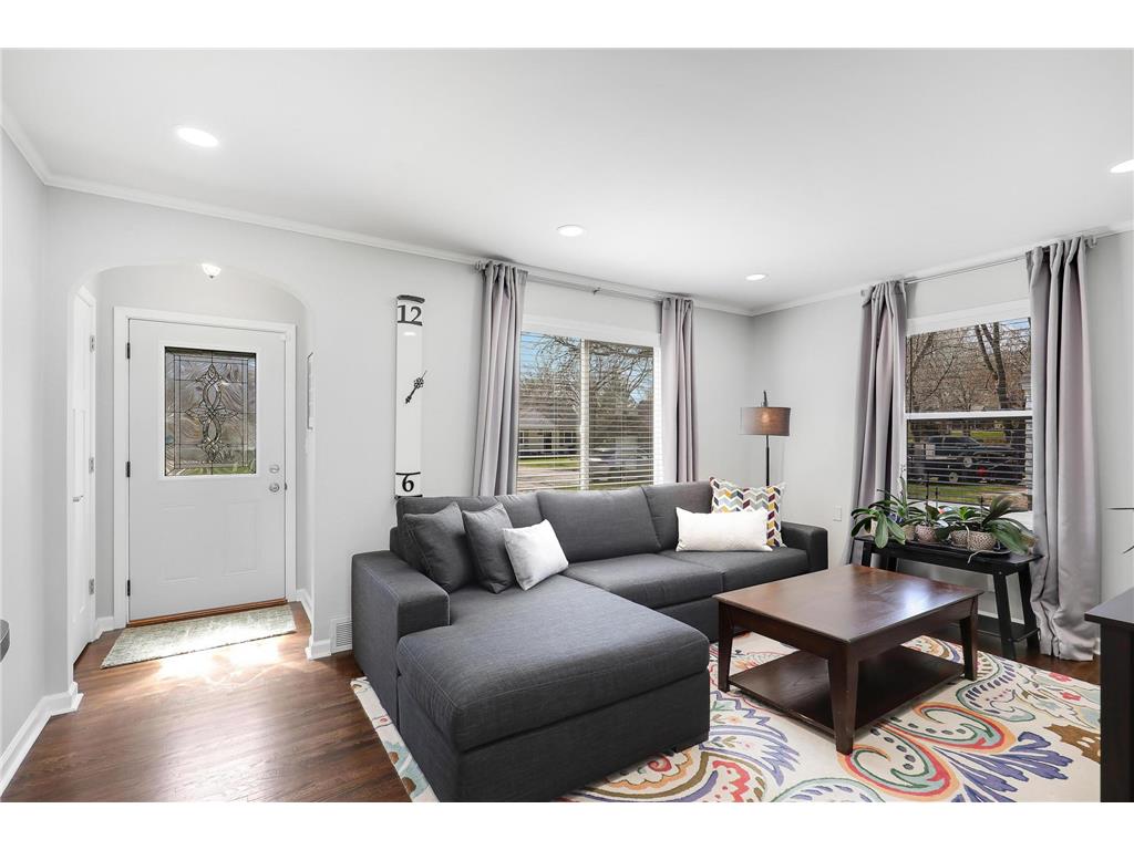 2812 W 71 1/2 Street Richfield MN 55423 7049430 image3