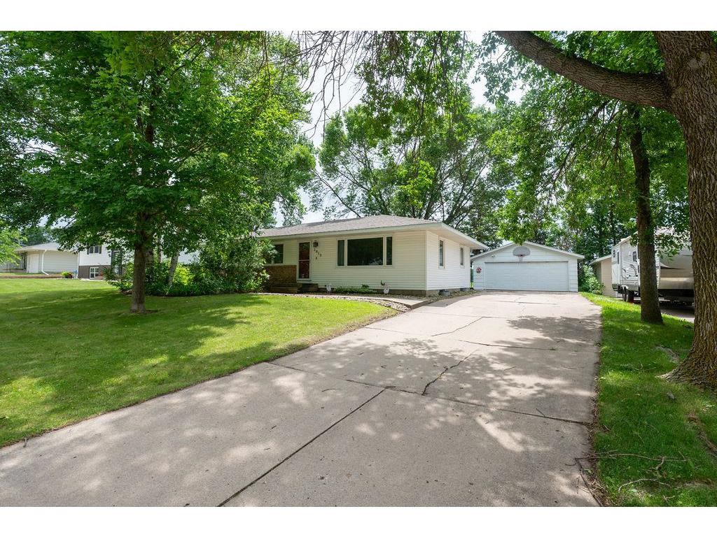 2813 12 Avenue NW Willmar MN 56201 7100908 image5