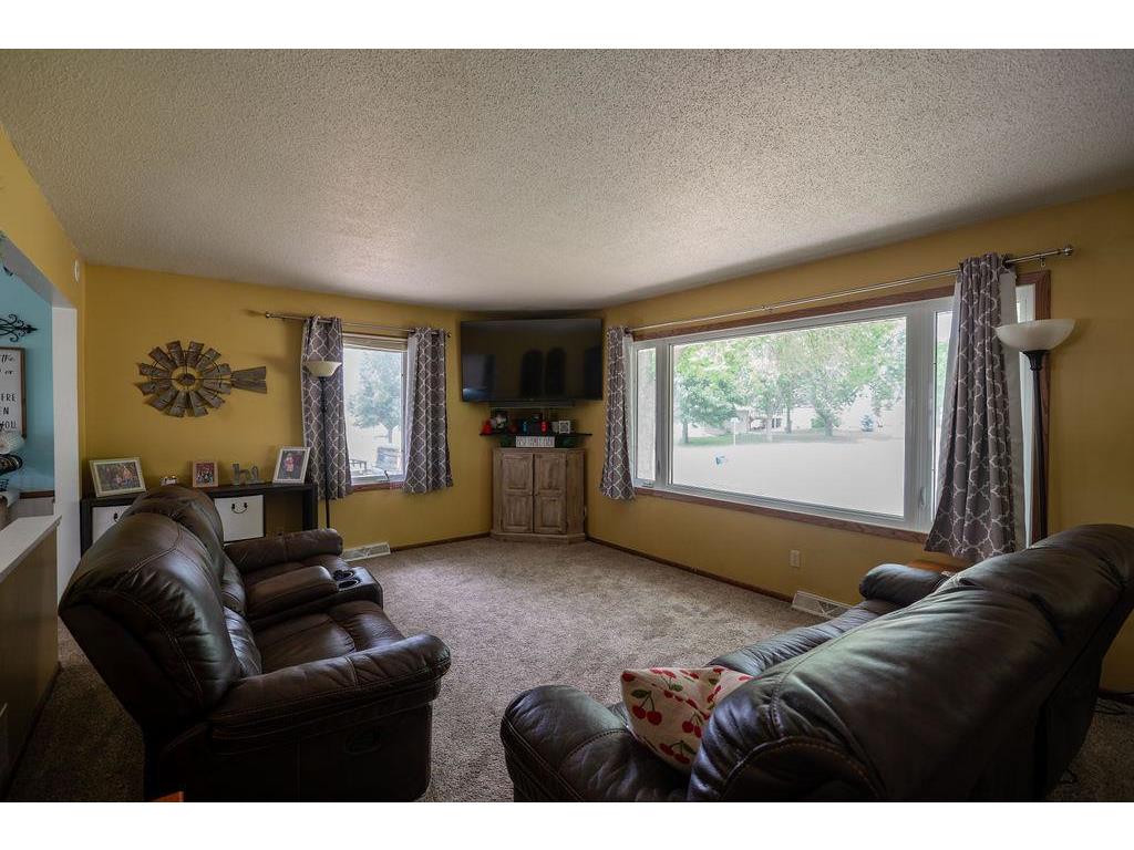 2813 12 Avenue NW Willmar MN 56201 7100908 image7