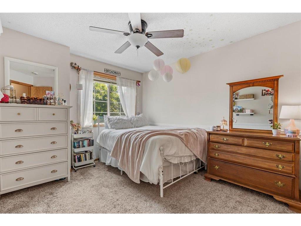 2813 88th Avenue NE Blaine MN 55449 7107530 image20