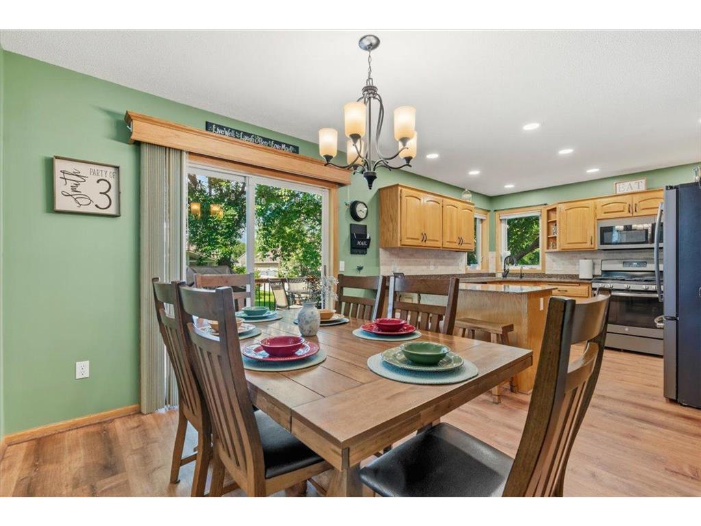 2813 88th Avenue NE Blaine MN 55449 7107530 image8