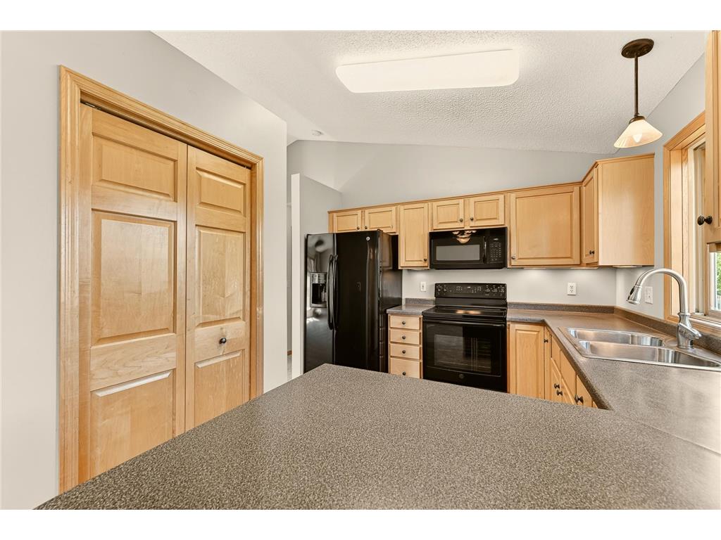 2813 Ashland Place NW Rochester MN 55901 7077863 image12