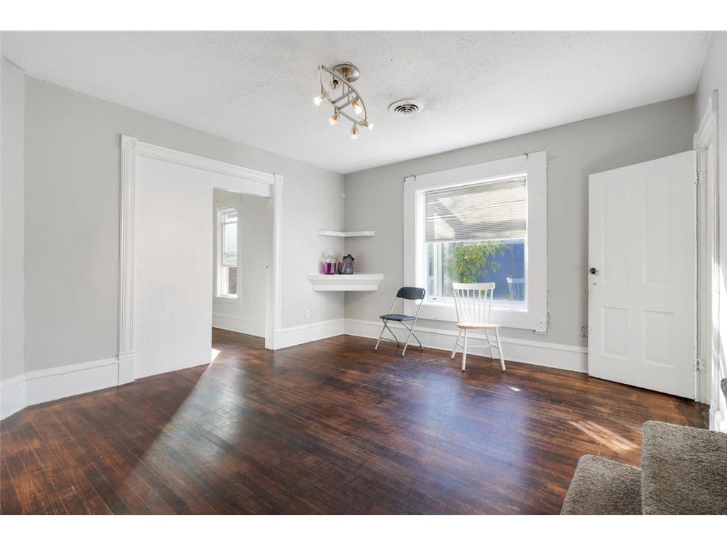 2814 Colfax Avenue S Minneapolis MN 55408 6805709 image14