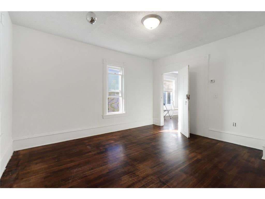 2814 Colfax Avenue S Minneapolis MN 55408 6805709 image17