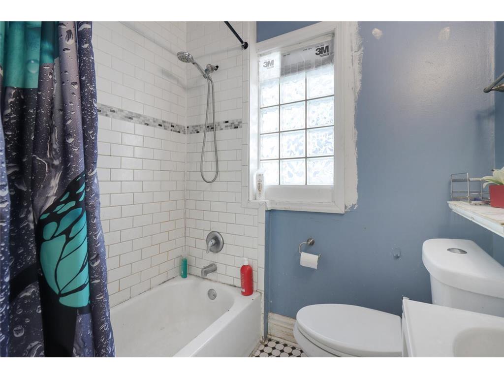 2814 Colfax Avenue S Minneapolis MN 55408 6805709 image19