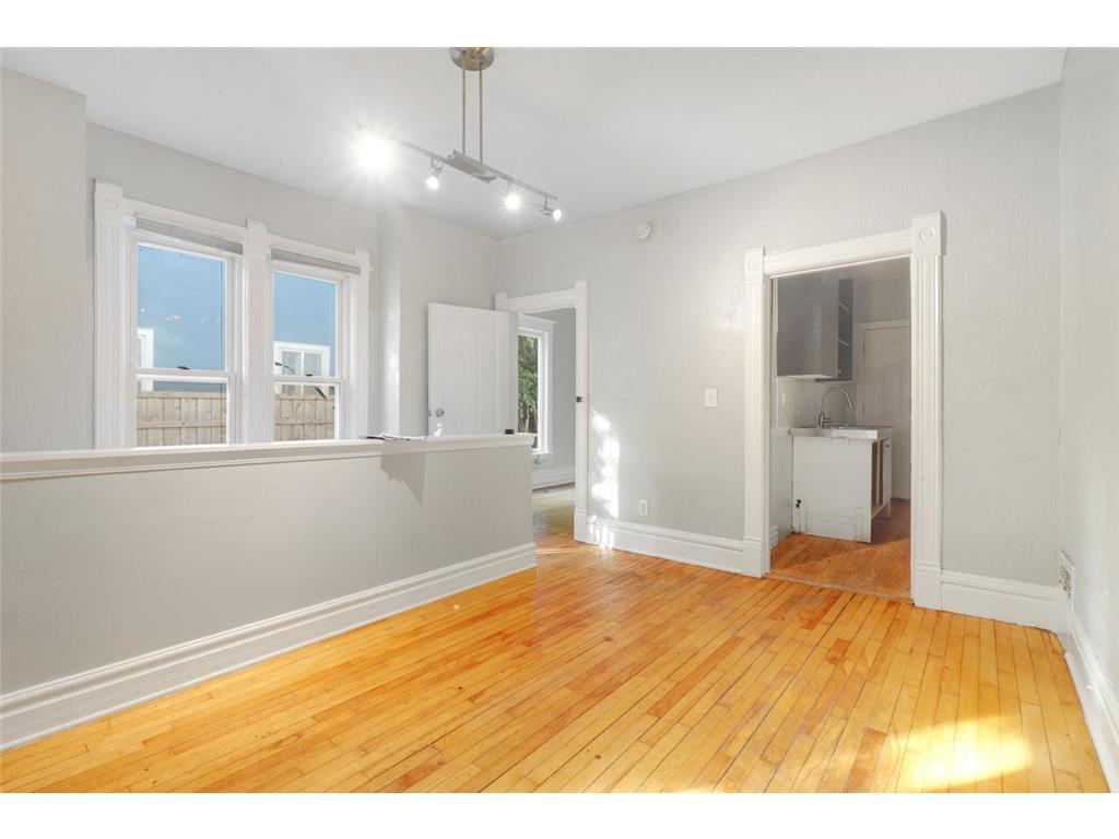 2814 Colfax Avenue S Minneapolis MN 55408 6805709 image5