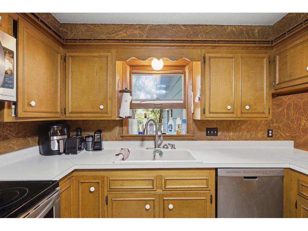 2814 Crosstown Boulevard NE Ham Lake MN 55304 7115950 image9