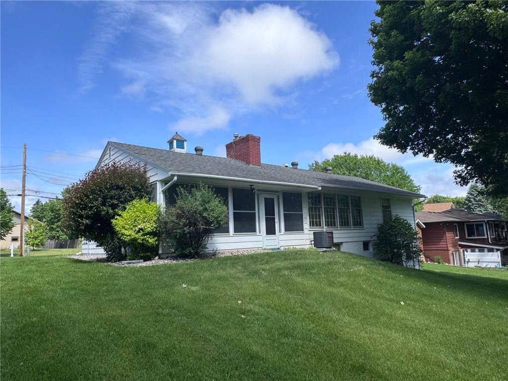 2814 Lakeview Drive Fergus Falls MN 56537 - Wright 6736416 image1