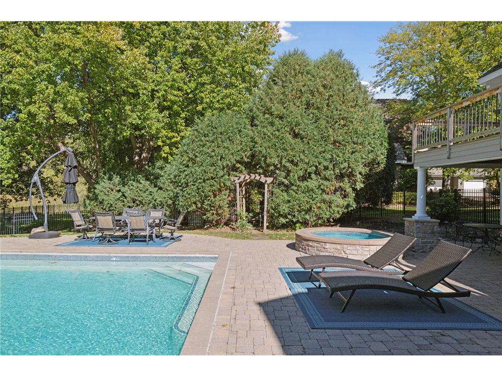 28140 Boulder Bridge Drive Shorewood MN 55331 7010469 image5